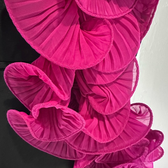 Mac Duggal Black and Pink Off-Shoulder Ruffle Dress - Picture 9 of 10